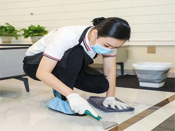 如何才能做好一個(gè)保潔？